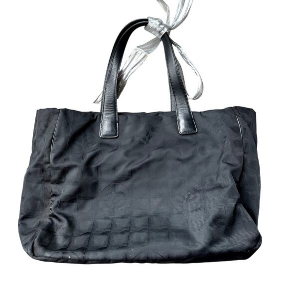 CHANEL Black Nylon Travel Line Tote Bag - Picture 1 of 16